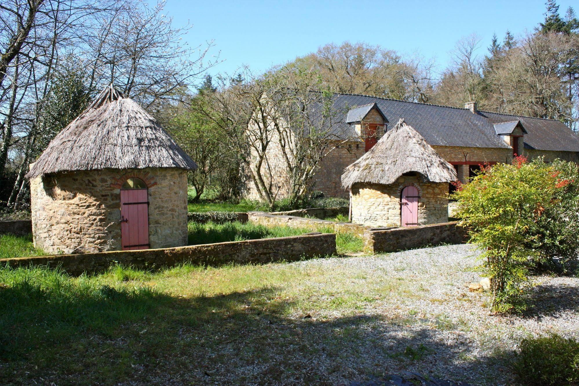 Domaine De Bodeuc Hotel Nivillac Exterior foto